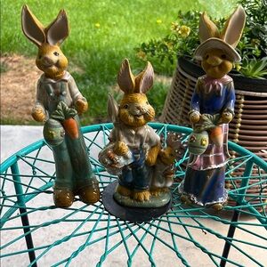 Charming Rabbit Figurine Set - Multicolor